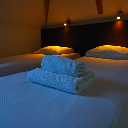 Hotel 'T Anker Леэварден Экстерьер фото