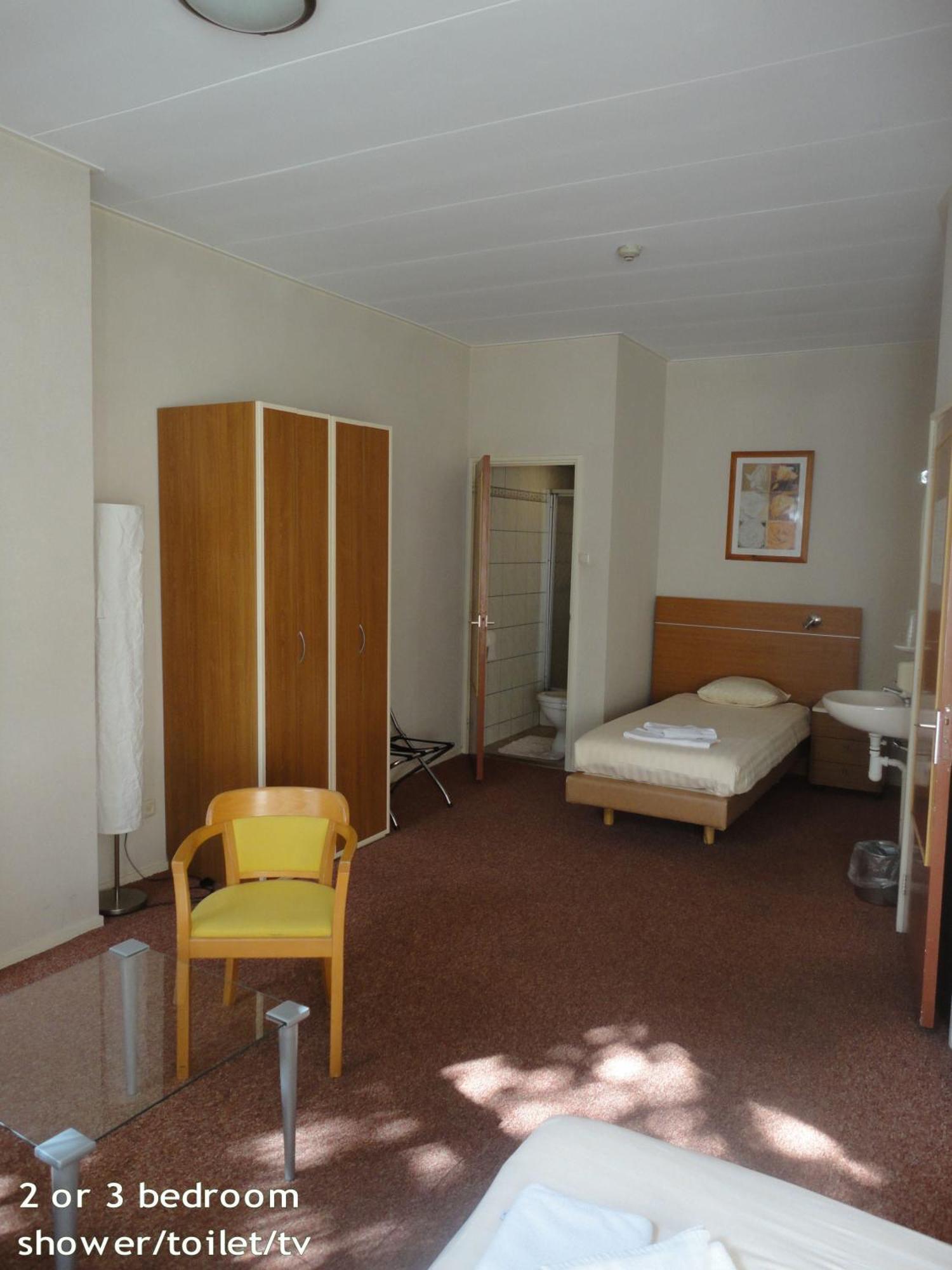 Hotel 'T Anker Леэварден Экстерьер фото